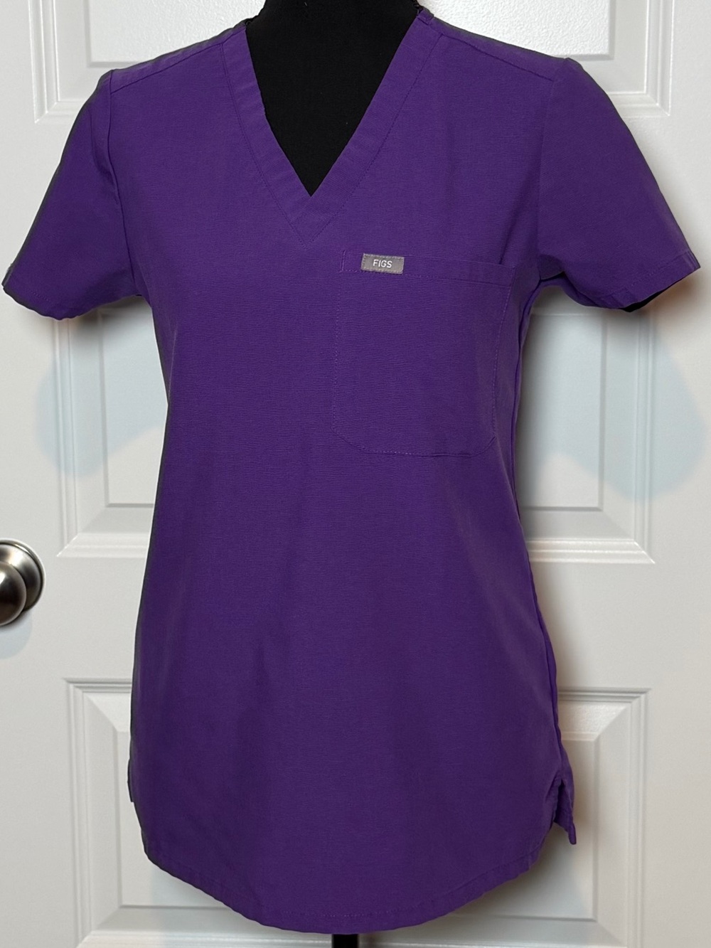 FIGS Catarina One-Pocket Scrub Top XXS Ultra Violet Purple Technical Collection